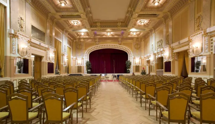 Moyzesová sieň FiF UK